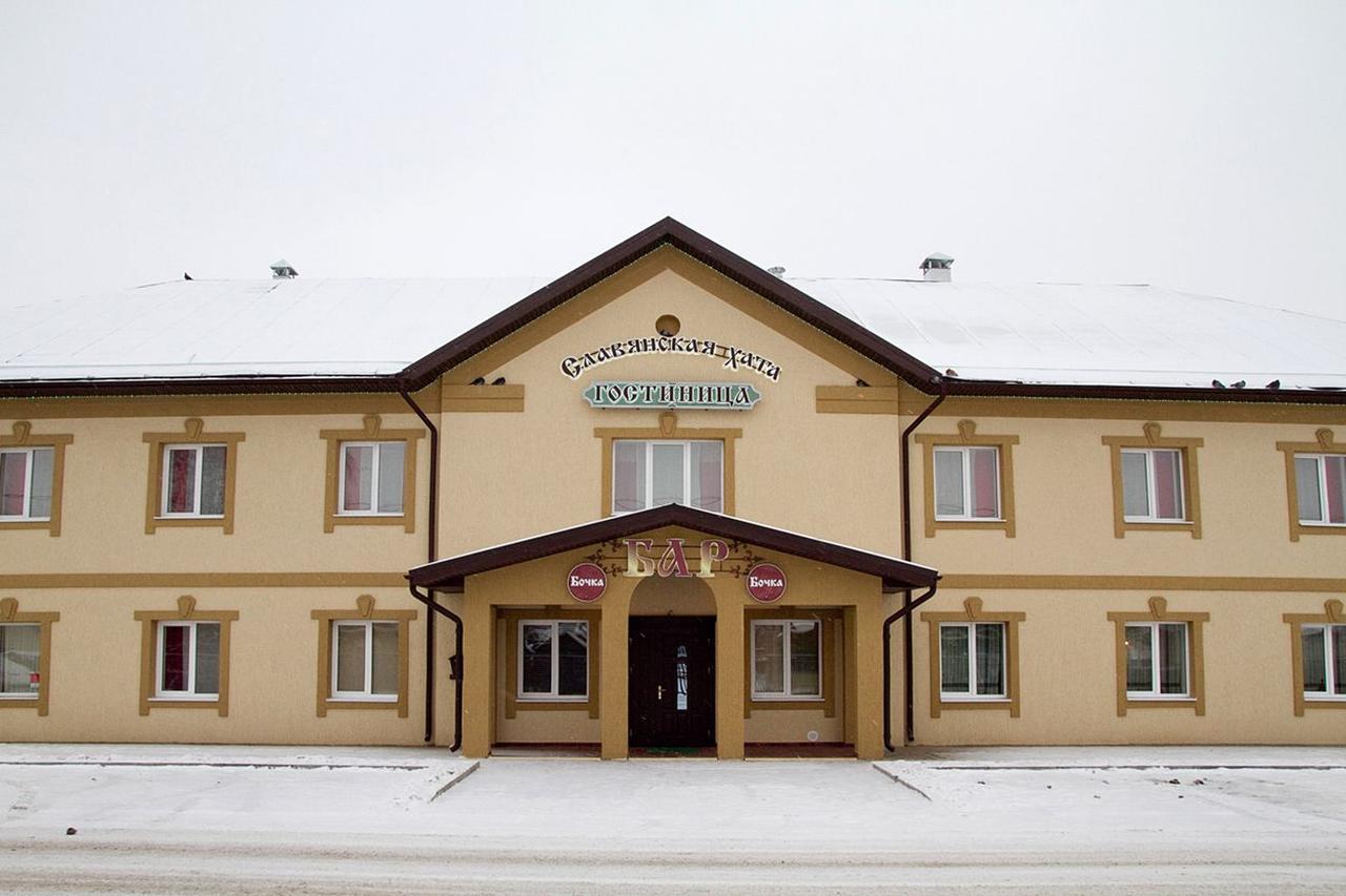 Slavyanskaya Hata Hotel Baranavichy Exterior foto